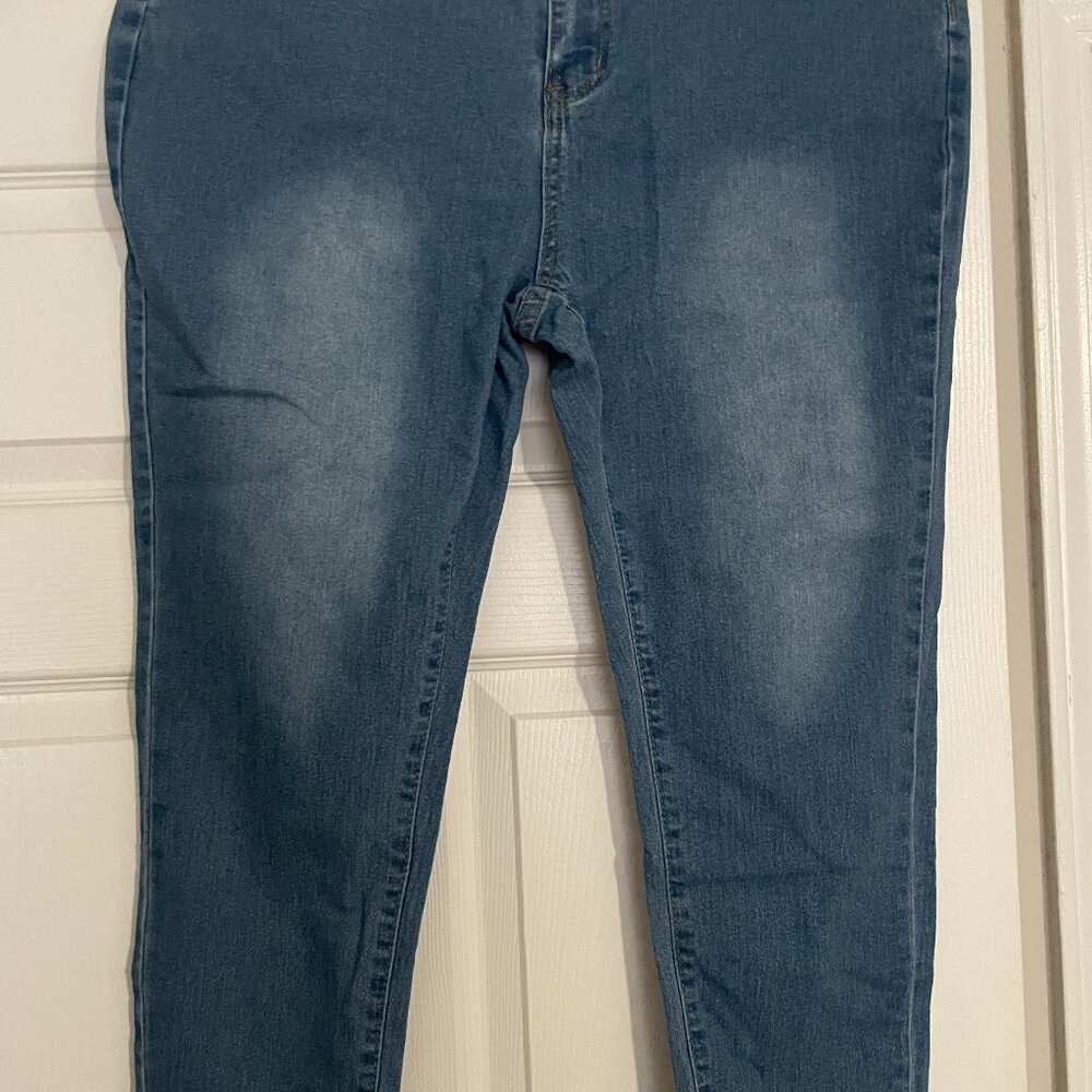 light blue stretch jeans